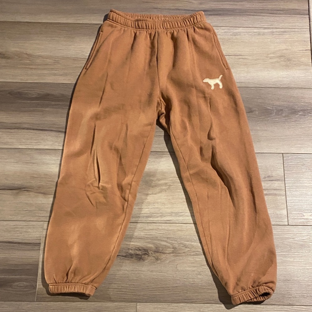 PINK Victoria's Secret Kids Rust Tan Jogger Sweatpants with Dog Logo